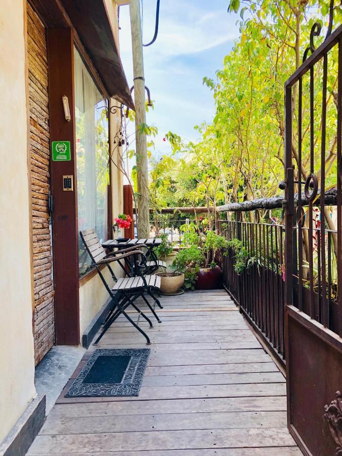 Trieste Neve Tzedek Boutique Suites Tel-Aviv Extérieur photo