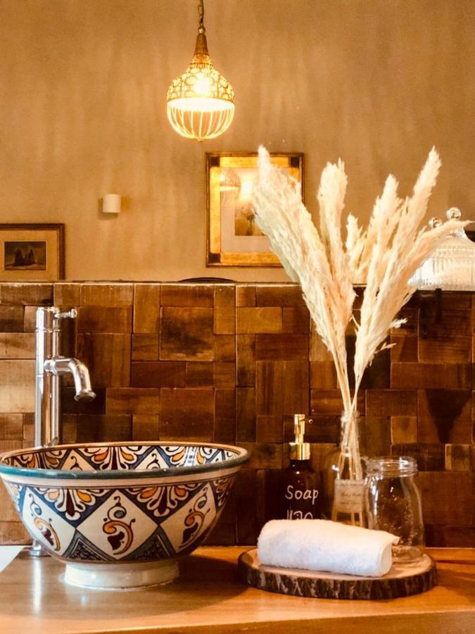 Trieste Neve Tzedek Boutique Suites Tel-Aviv Extérieur photo